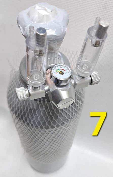 Аквариум,акваристика Co2 бутилки 44/11см. и 55/15см. и регулатори мехурчета