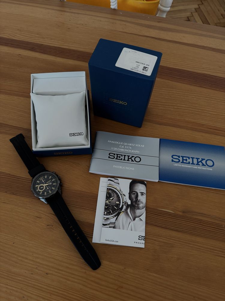 Seiko Solar official V176 0AH0