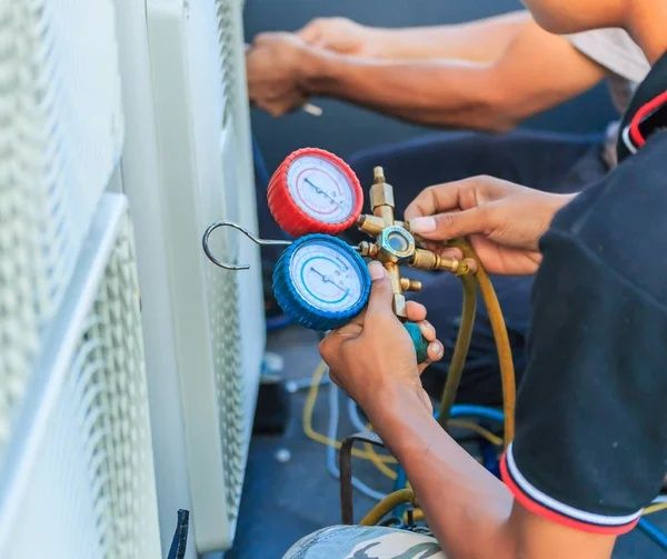 Установка кондиционеров