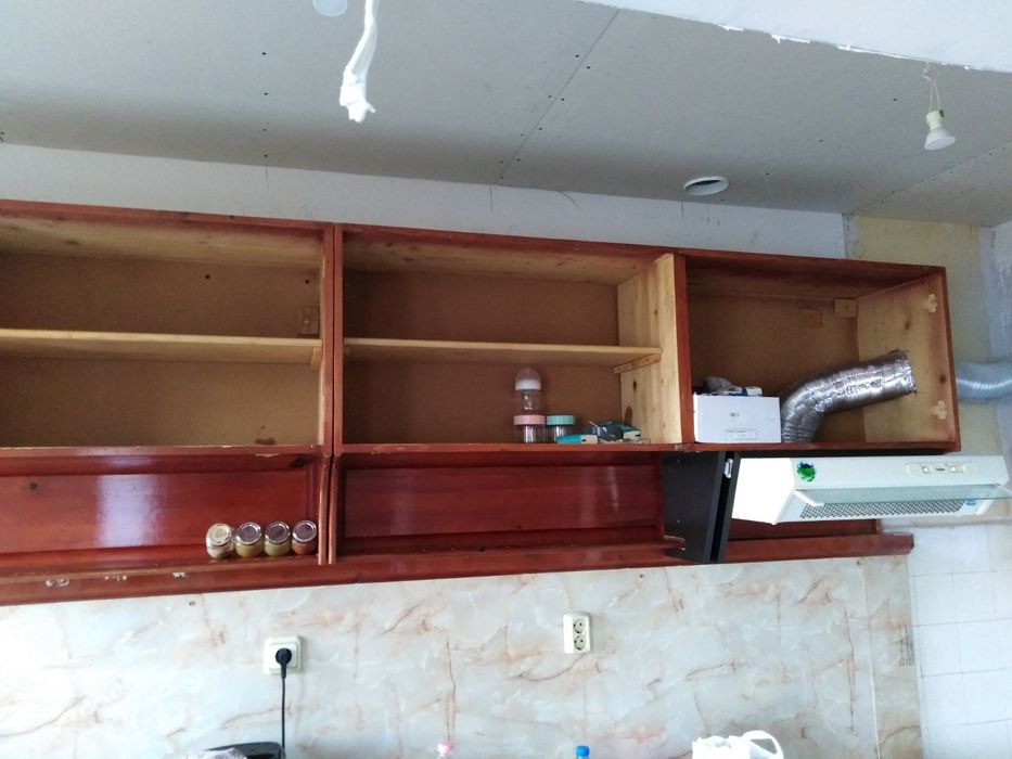 Кухня с ел. уреди