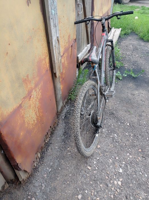 Продам велик сломанный переключатель