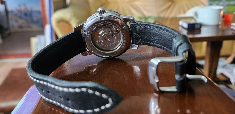 Tissot prc 200 automatic