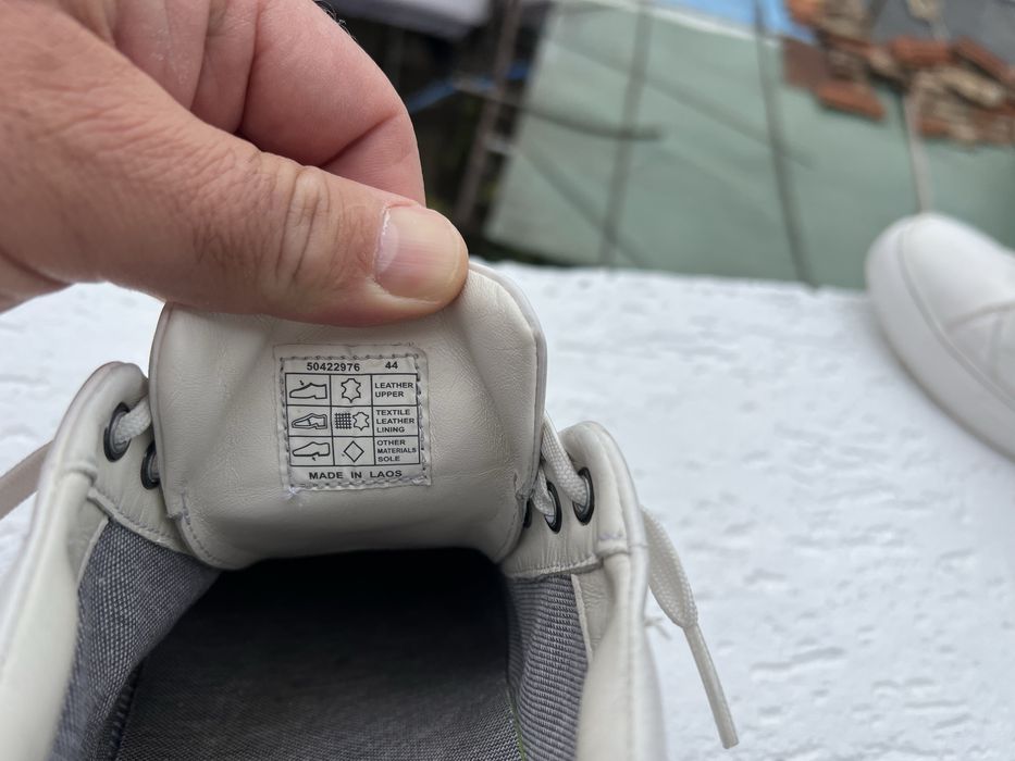 Hugo Boss All White 44