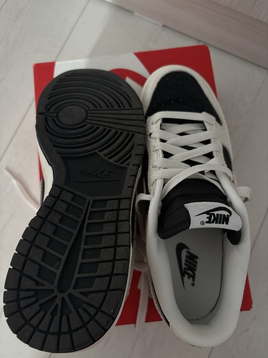 Nike dunk black sail
