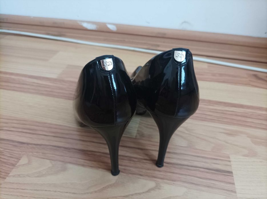 Vand pantofi dama piele marimea 38