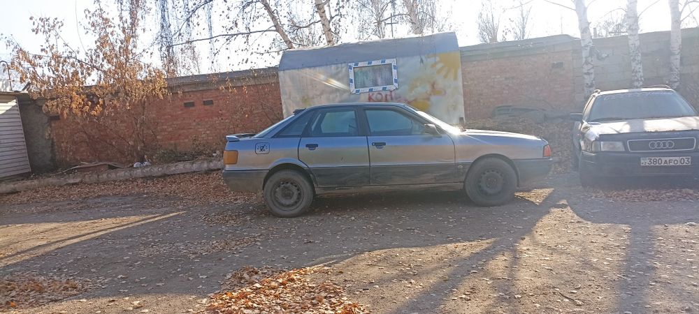 Продам ауди 80 б3.на полном ходу