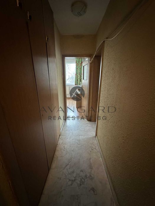 Продава се Тристаен апартамент в Пловдив, Кършияка - 92 кв.м за 2229 €/кв.м - Снимка #9