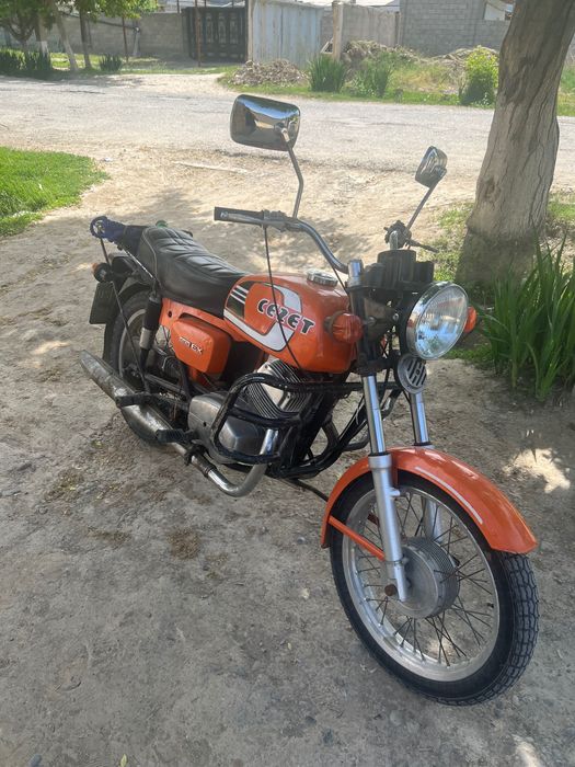 Moto yava chezet