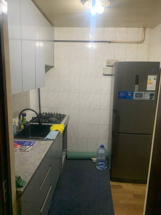 Сдаётся квартира своя! 3 ком 1 этаж Яшнаободский район рядом Парвоз!