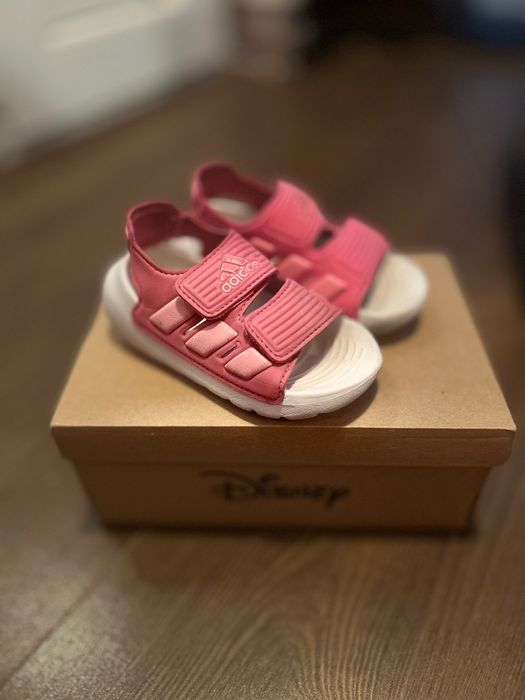 Детски обувки за момиче