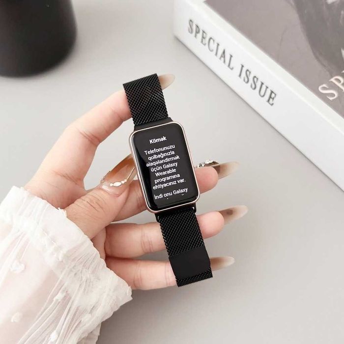 Milanese магнитна верижка каишка Samsung Galaxy Fit 3 Галакси Фит 3