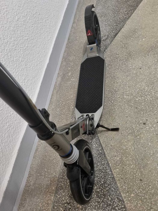 Vand trotineta Oxelo copii neagra