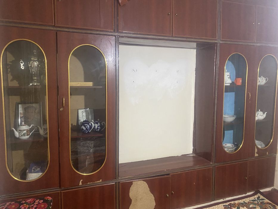 Mebell urtasiga telivizor ham manzara ham quysa boladi