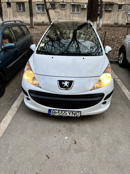 Vand Pegeout 207 din 2007 benzina 1,4motor