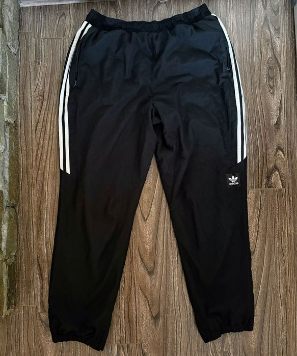 НОВО!!! Vintage Adidas Панталон