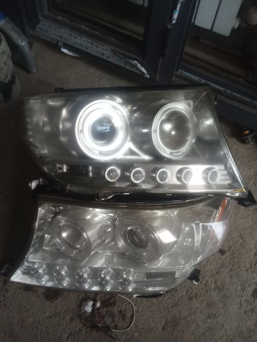 Фары  Land cruiser 200