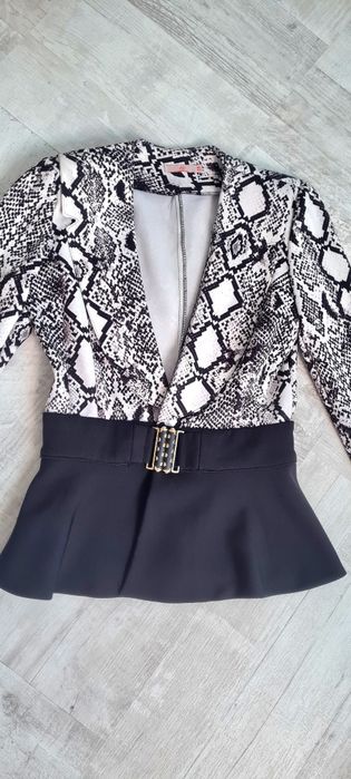 Sacou animal print alb negru BBY marimea 36