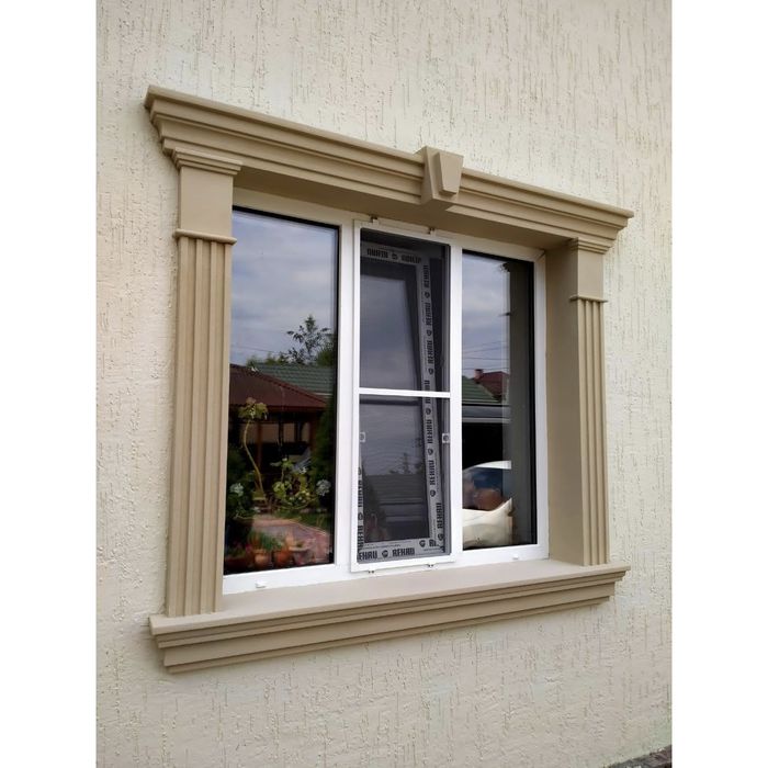 Обрамления на окна и дом