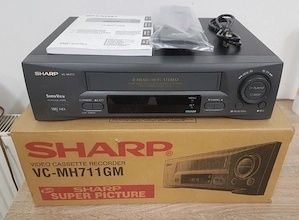 Video recorder VHS  nou SHARP
