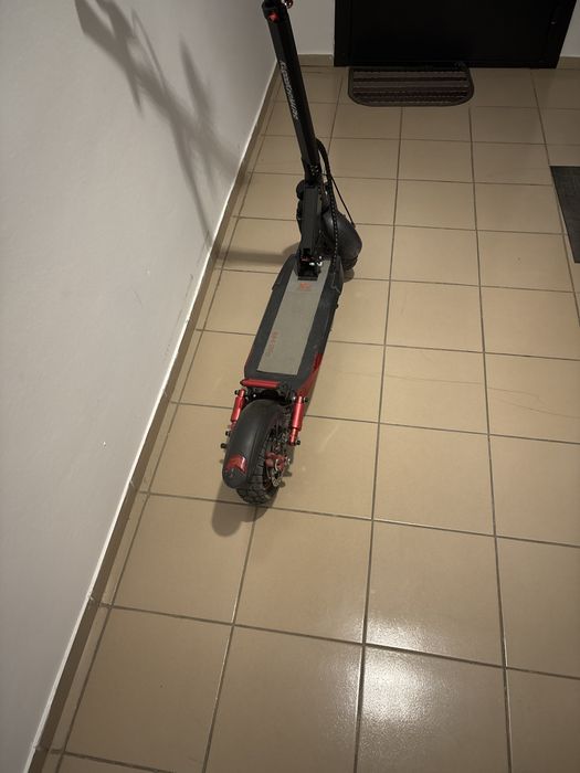 Электро самокат куго