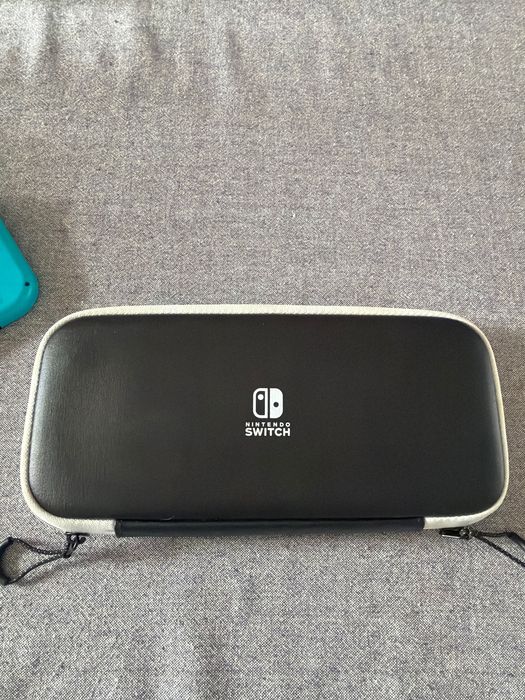 Продавам Nintendo Switch