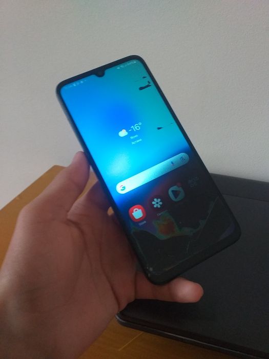 Samsung A05S Срочно продам
