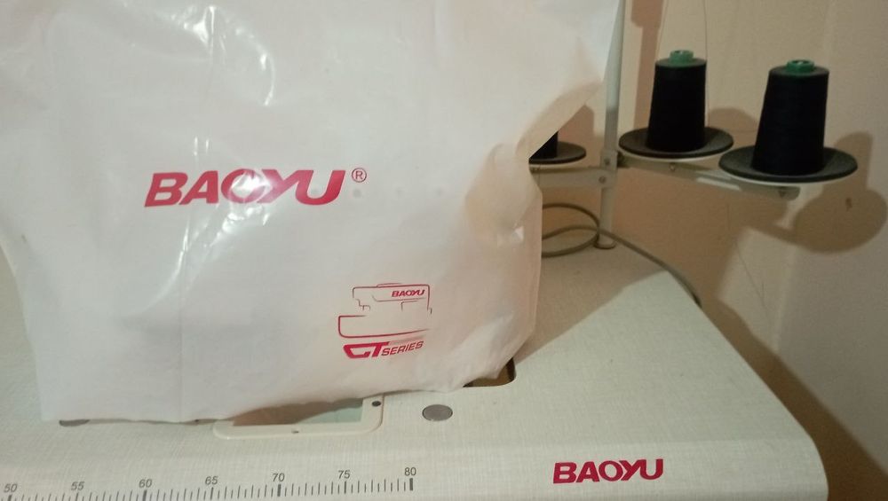 Averlok tikuv mashinasi