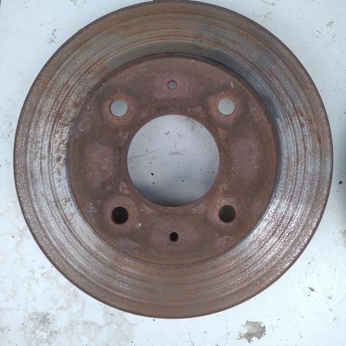 Тормозной диск от mitsubishi galant