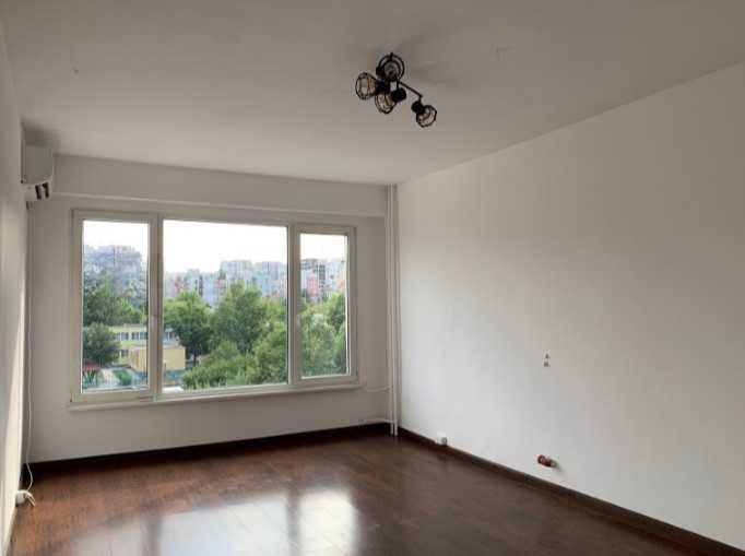 Продава се Двустаен апартамент в София, Изток - 47 кв.м за 2724 €/кв.м - Снимка #2