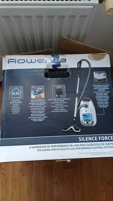 Vand aspirator cu sac Rowenta Silence Force RO6491EA 550 W albastru