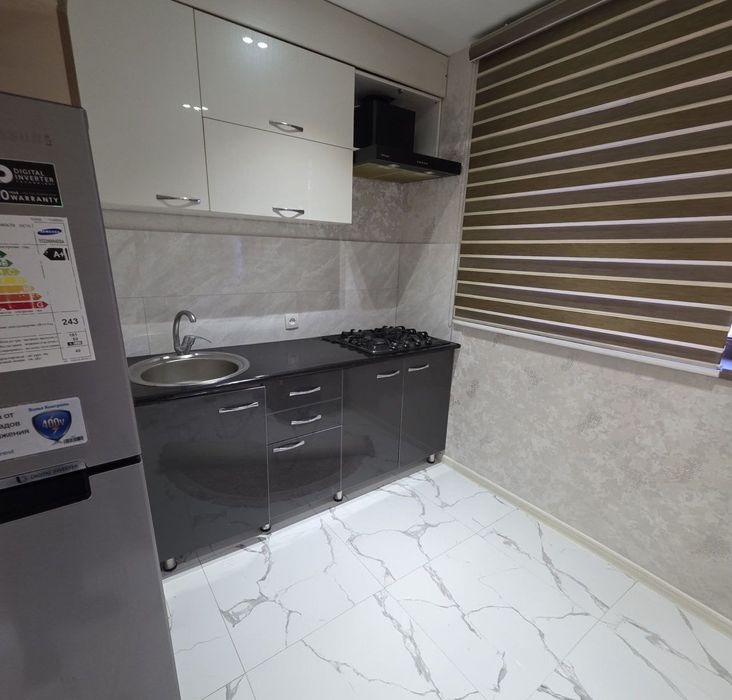 Продается 3 комнатная квартира Чиланзар 2 квартал, ор Макро