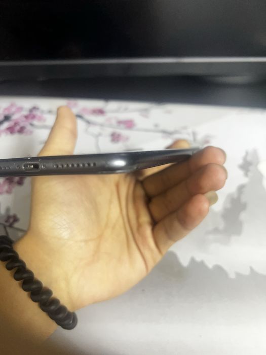 Iphone 8 plus 64GB