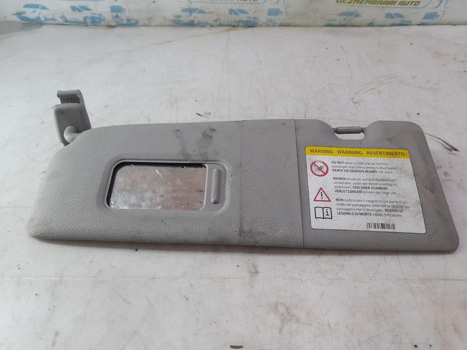 Parasolar stanga BMW Seria 1 F20/F21 [2011 - 2015] 2.0 d N47D20C