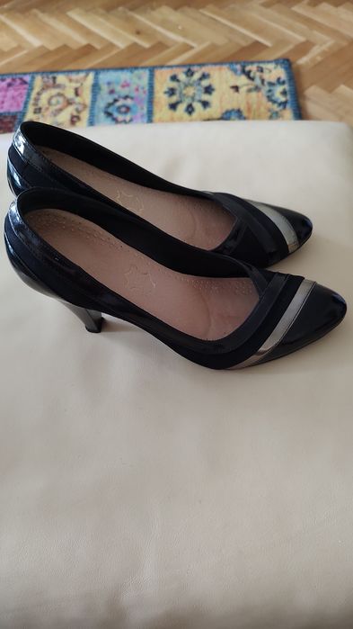 Дамски официални обувки, номер 38.