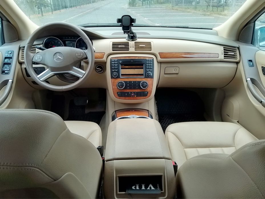 Mercedes  R320 CDI LONG