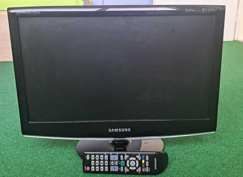 Телевизор/ Монитор Samsung 933HD LCD 19"