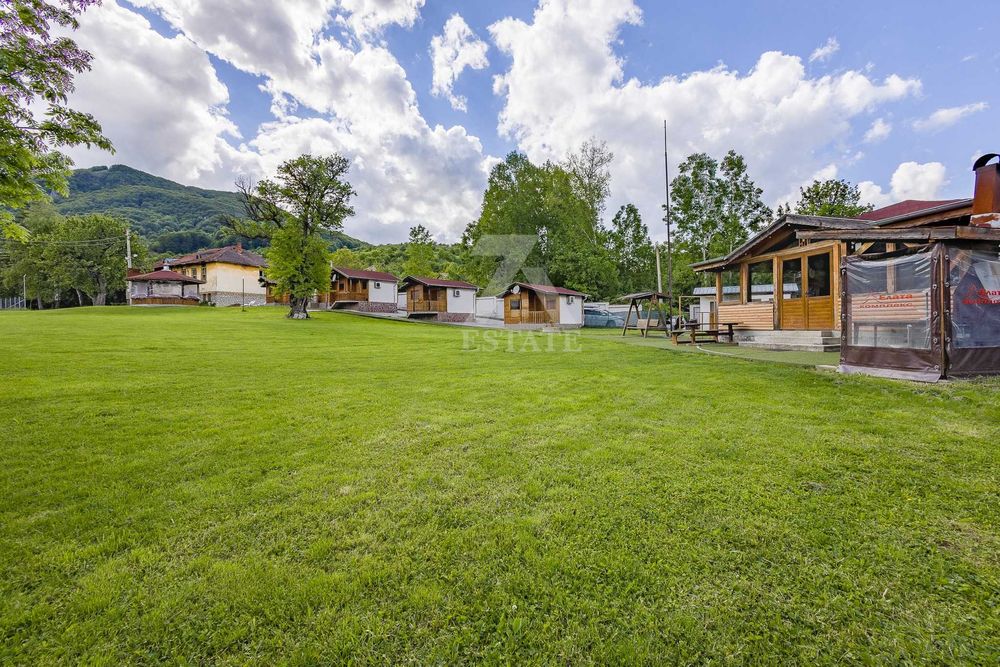 Продава се Къща в с. Заселе, Област София-област - 300 кв.м за 1834 €/кв.м - Снимка #11