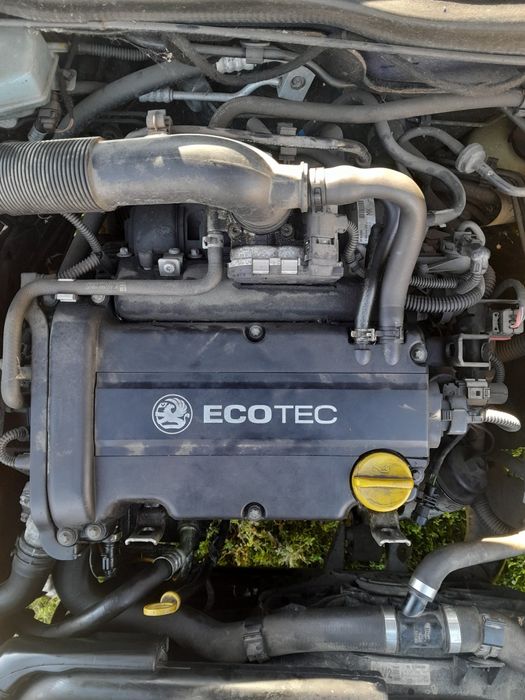 Vand opel astra h 1.4 benzina 2010