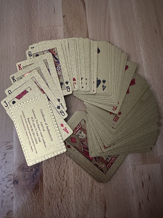 carti de joc dubai gold