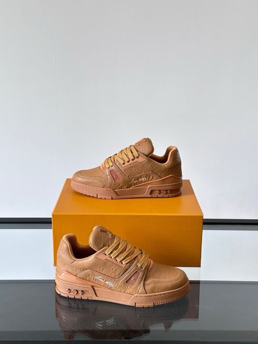 Adidasi Louis Vuitton Trainer Premium