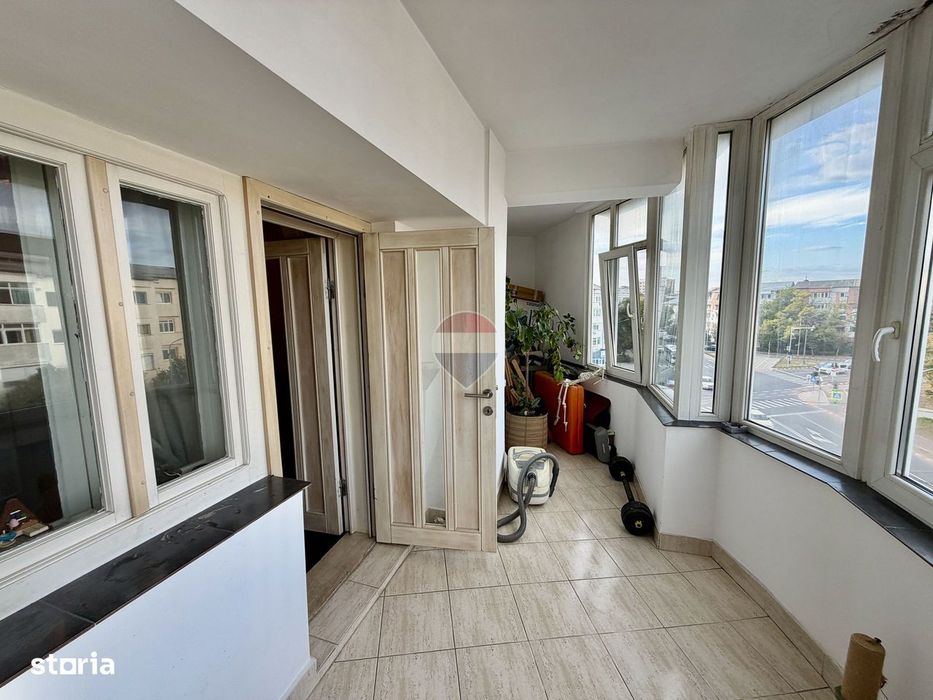 Apartament 3 camere etaj 3 zona Brailei Allure Spa