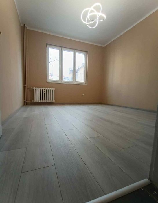 Двустаен, под наем, Център-ЦУМ