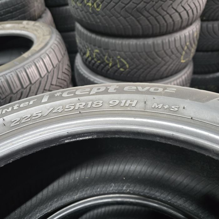 2x 225/45/18 M+S HANKOOK 2020 Stare excelentă