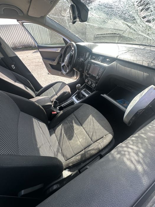 Skoda Octavia2016г На Части