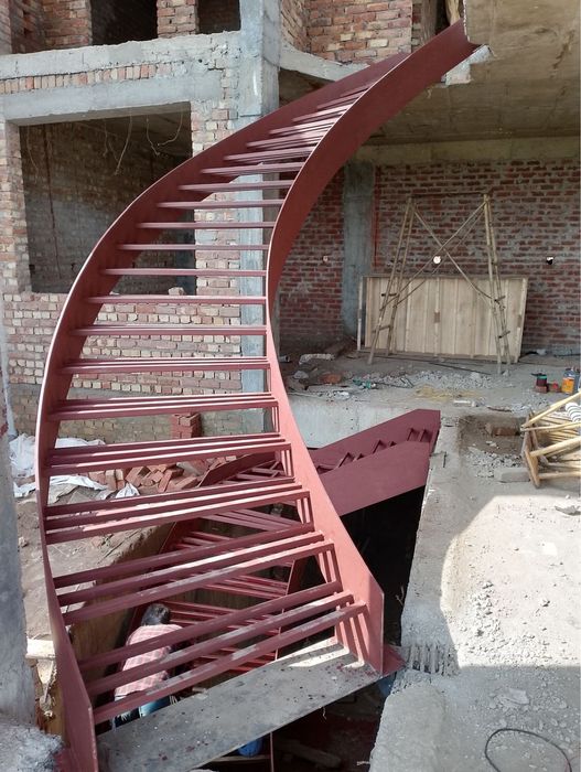 Металлические лестницы