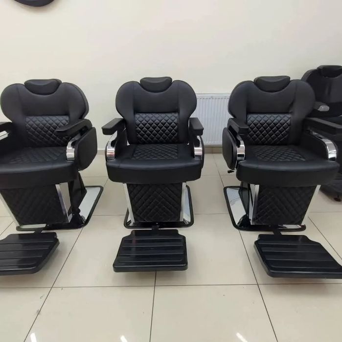 Професионални бръснарски столове с изключително качество
