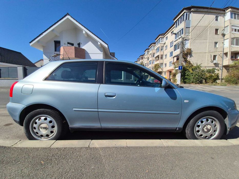AUDI A3 Sportback 2001 — imagine 1