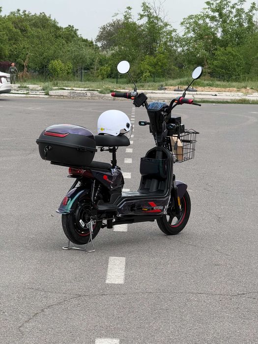 Skuter sotiladi optom narxda