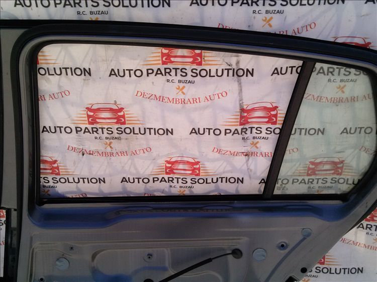 geam usa dreapta spate volkswagen golf 5