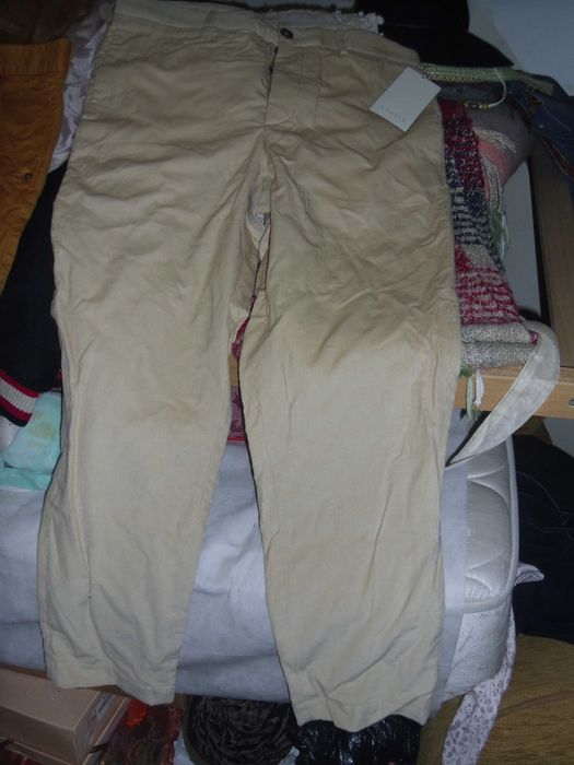 Pantaloni dama ,noi cu eticheta